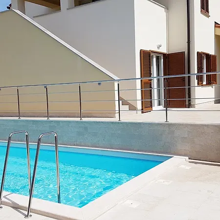 Simag Villa *