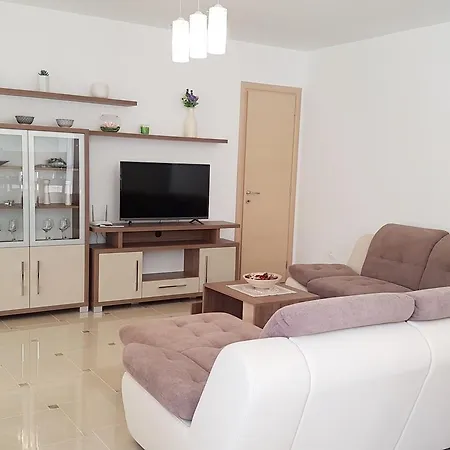 Simag Villa *
