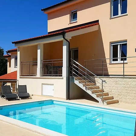 Simag Villa *